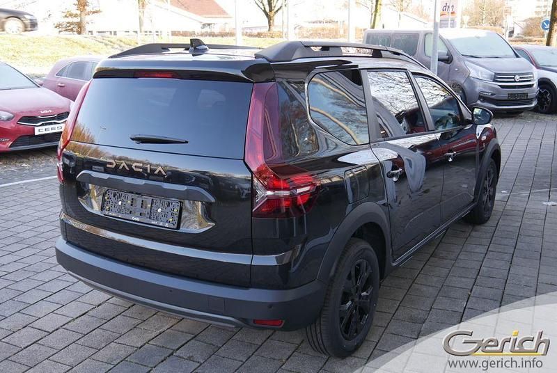 Neu Dacia Jogger Extreme 91 PS (66 kW) 2025 Schwarz Van / Kleinbus