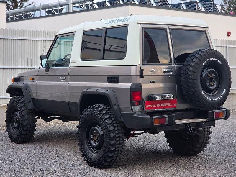 Gebraucht Toyota Land Cruiser 131 PS (96 kW) 2000 Grau SUV