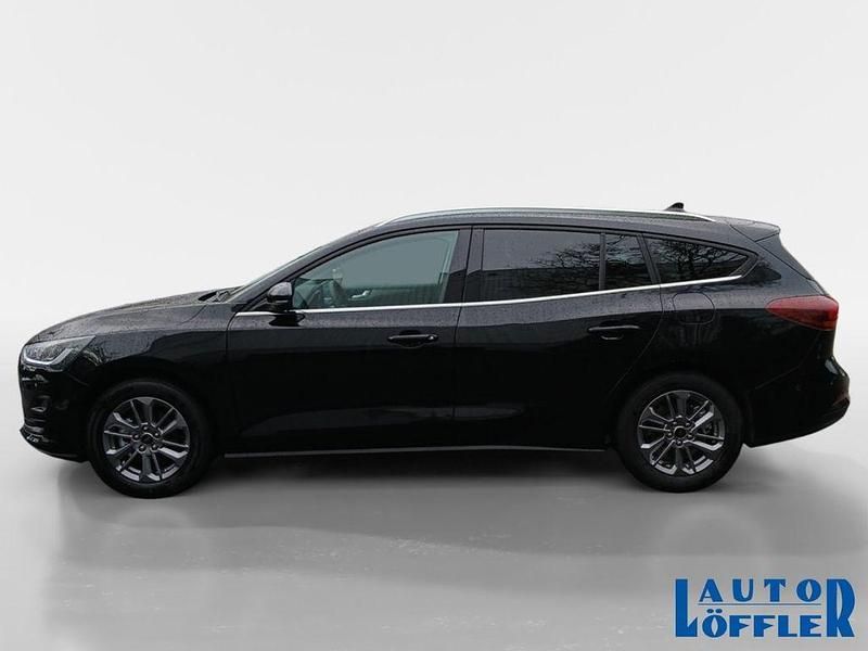 Neu Ford Focus Titanium X 155 PS (114 kW) 2025 Schwarz Limousine
