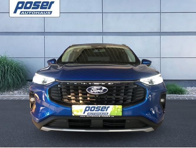 Neu Ford Kuga Titanium 179 PS (131 kW) 2025 Blau SUV