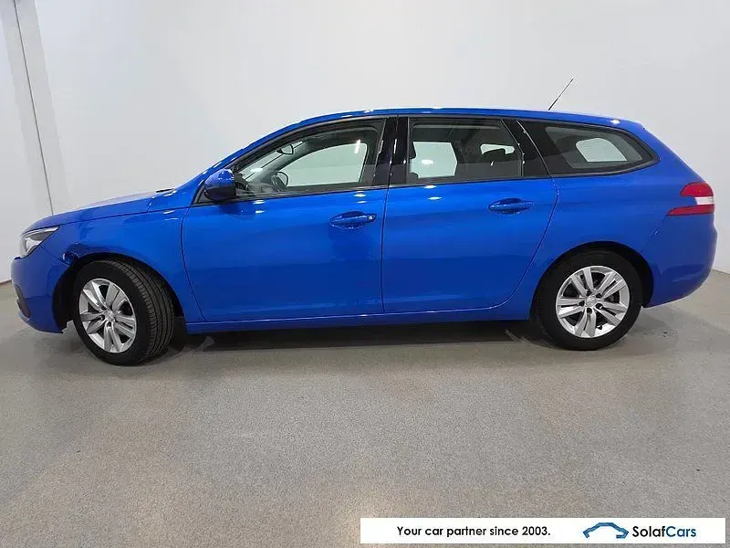 Gebraucht Peugeot 308 131 PS (96 kW) 2021 Blau Limousine