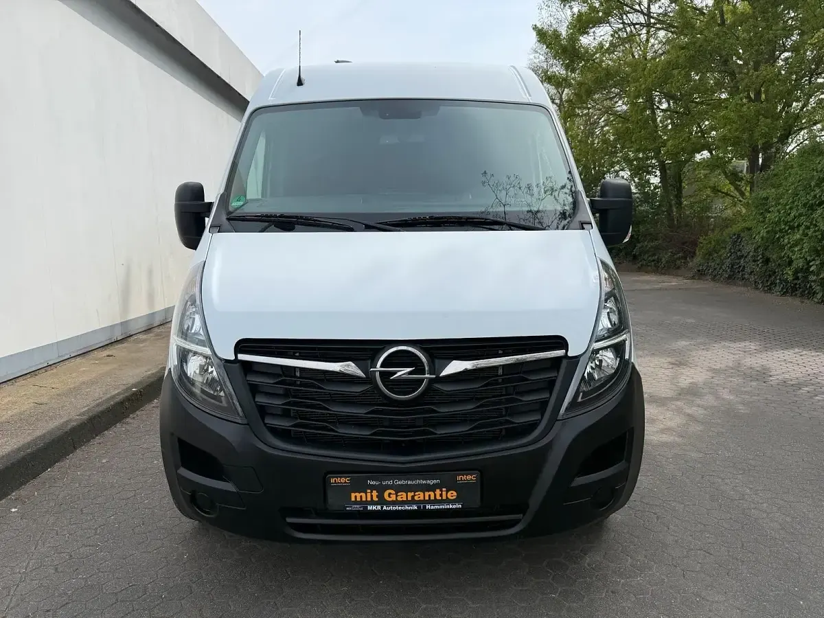 Gebraucht Opel Movano 136 PS (100 kW) 2021 Weiß Van