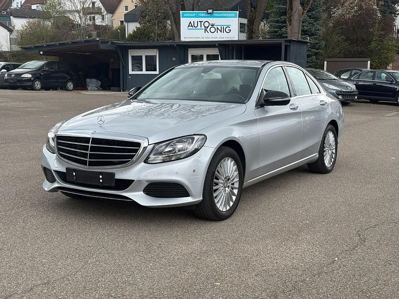 Gebraucht Mercedes C180 156 PS (114 kW) 2015 Silber Limousine