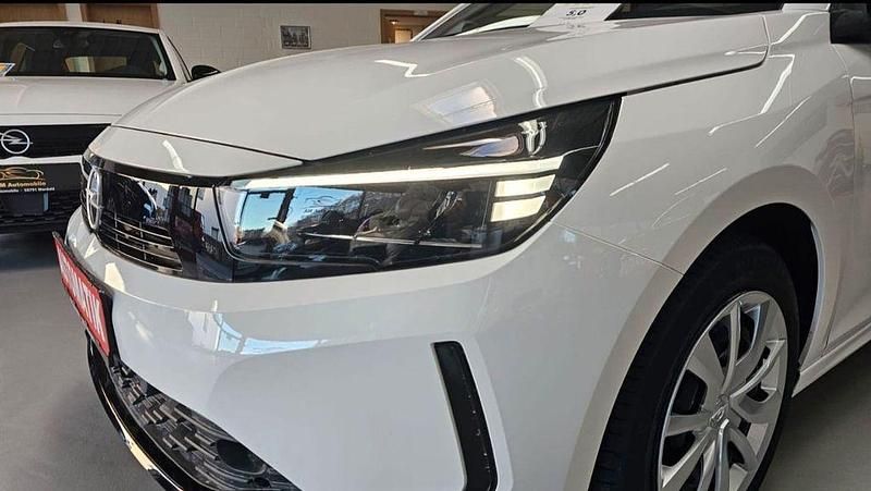 Neu Opel Corsa Edition 101 PS (74 kW) 2025 Weiß Kleinwagen