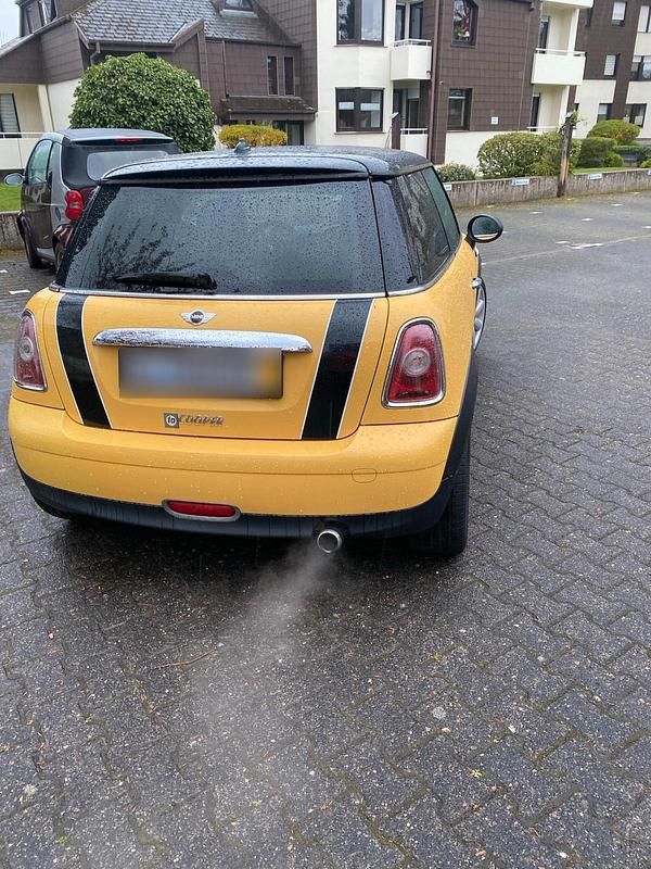 Second-hand Mini Cooper 88 CP (64 kW) 2007 Galben Hatchback