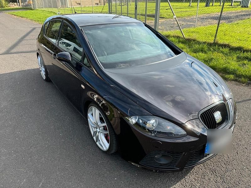 Andere farben Gebraucht 2007 Cupra Leon Limousine | 11.500 € (Etwas zu teuer) - Bild 1/4