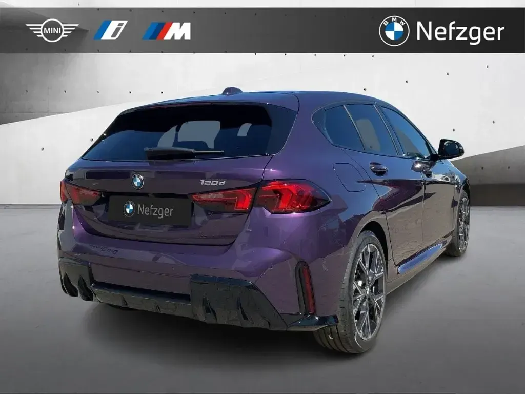 Gebraucht BMW 120 M Sport 163 PS (119 kW) 2025 Violett Kleinwagen