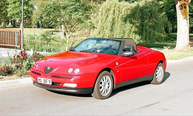 Rot Gebraucht 1996 Alfa Romeo Spider Cabrio | 4.990 € (Guter Preis) - Bild 1/4