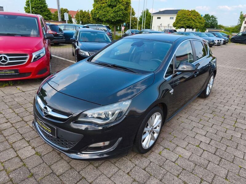 Schwarz Gebraucht 2015 Opel Astra OPC Limousine | 6.750 € (Guter Preis) - Bild 1/4