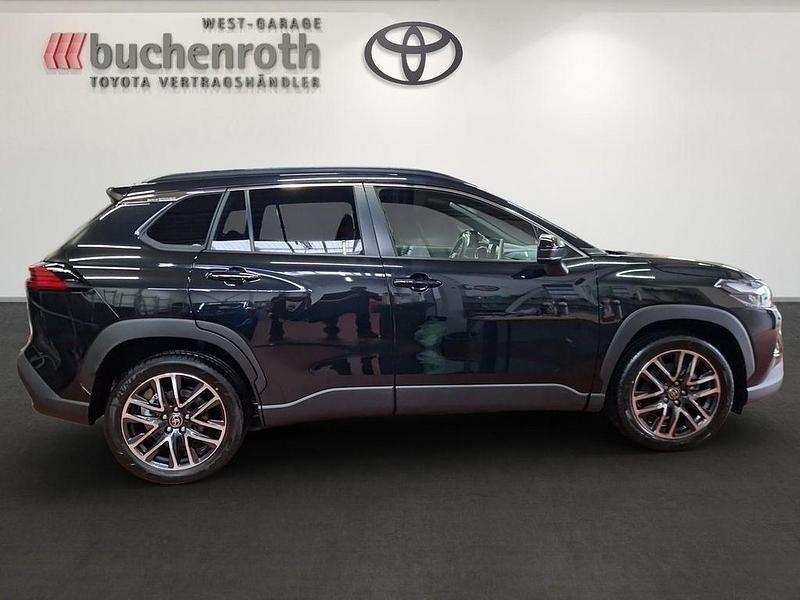 Gebraucht Toyota Corolla Cross Basis 180 PS (132 kW) 2025 Black mica / ink SUV