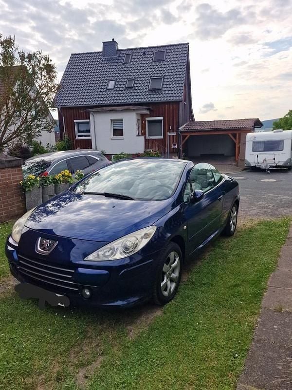 Blau Gebraucht 2005 Peugeot 307 CC Cabrio | 1.200 € (Superpreis) - Bild 1/4