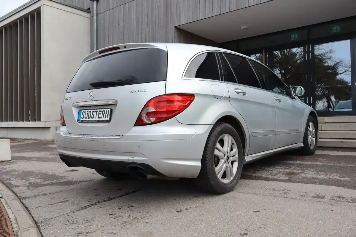 Gebraucht Mercedes R320 AMG 224 PS (164 kW) 2008 Silber Kombi