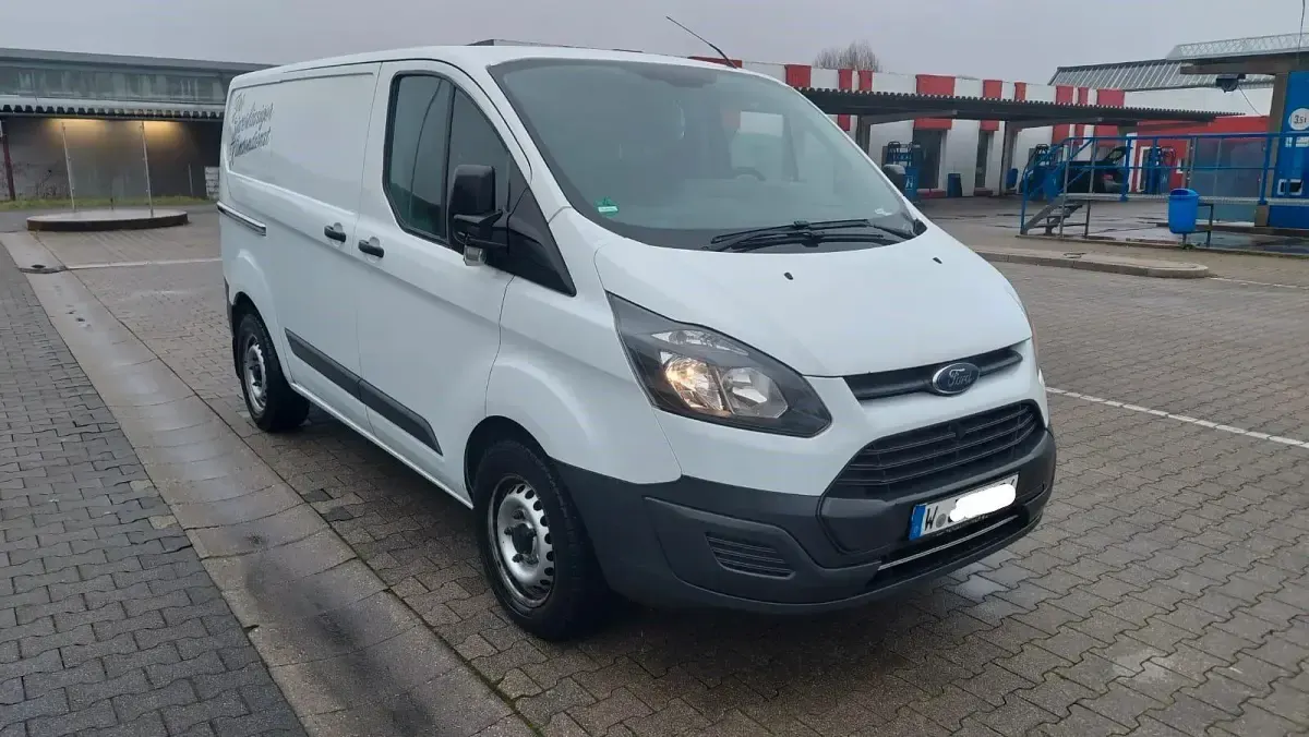 Gebraucht Ford Transit Custom 100 PS (73 kW) 2014 Weiß Van / Kleinbus