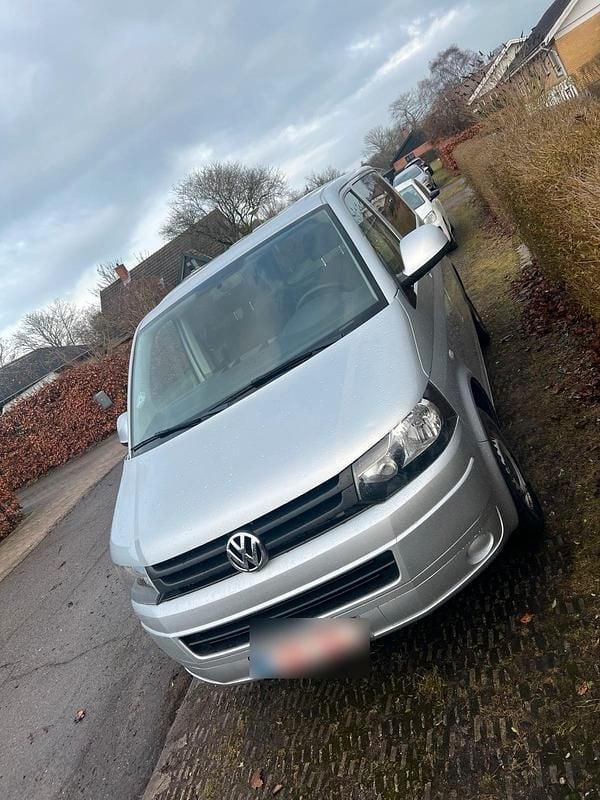 Gebraucht VW T5 140 PS (102 kW) 2015 Silber Van
