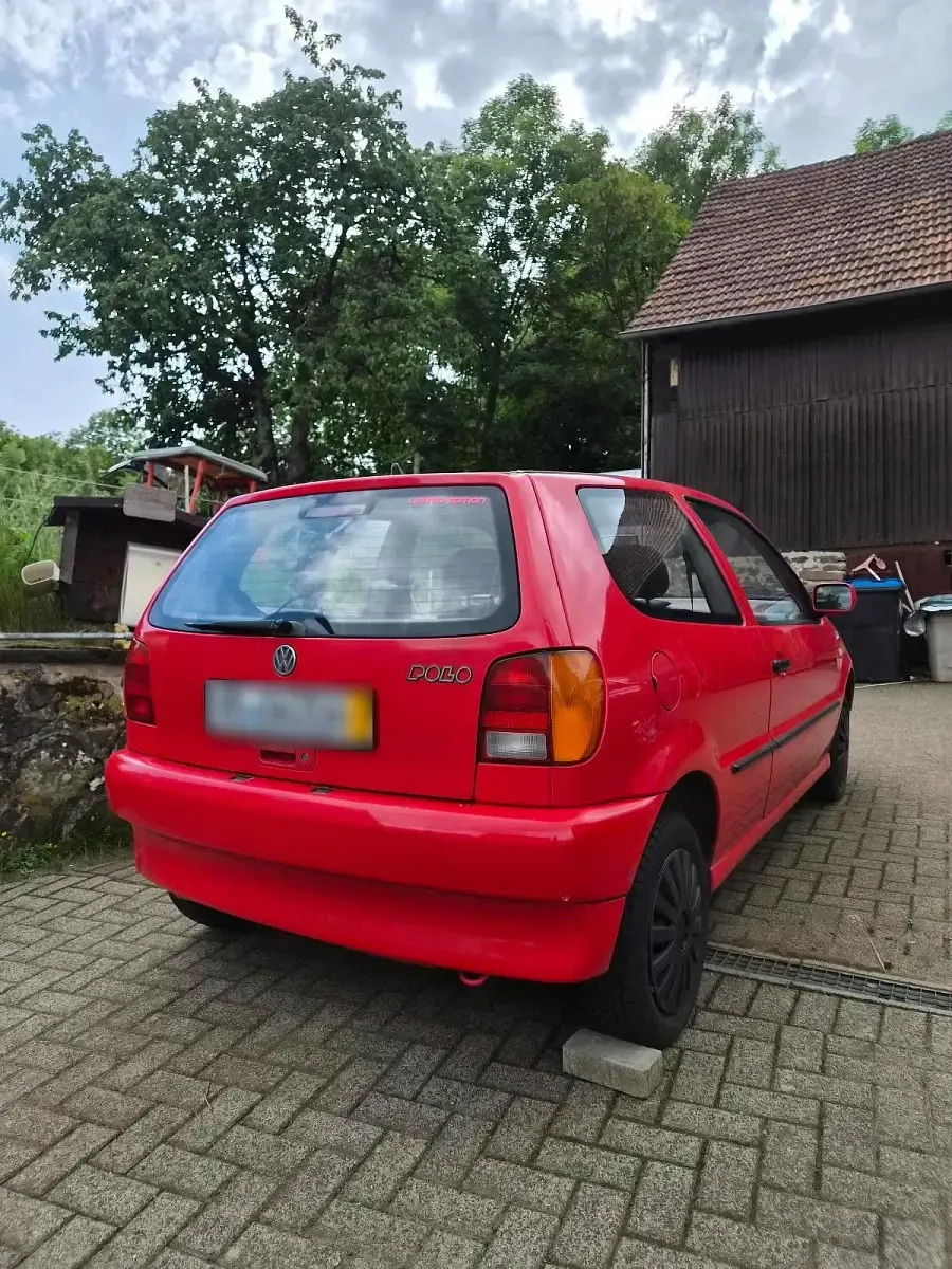 Gebraucht VW Polo Basis 50 PS (36 kW) 1998 Rot Kleinwagen