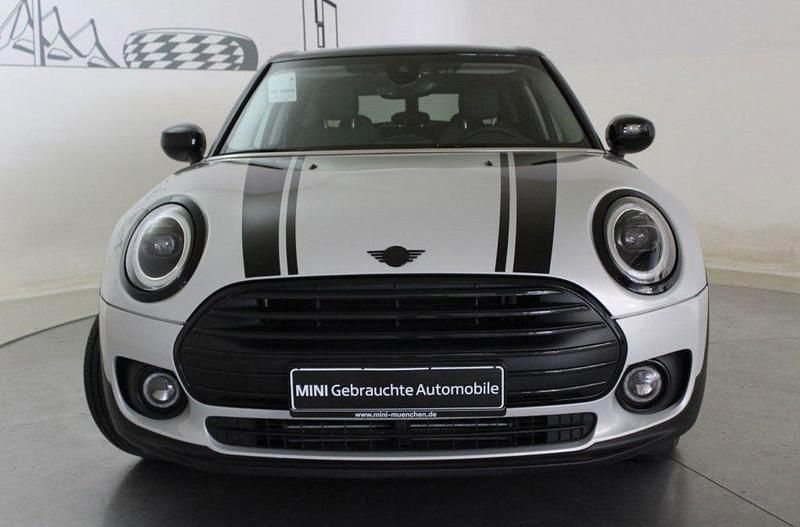Silber Gebraucht 2021 Mini Cooper Clubman Classic Kombi | 21.900 € (Fairer Preis) - Bild 1/4