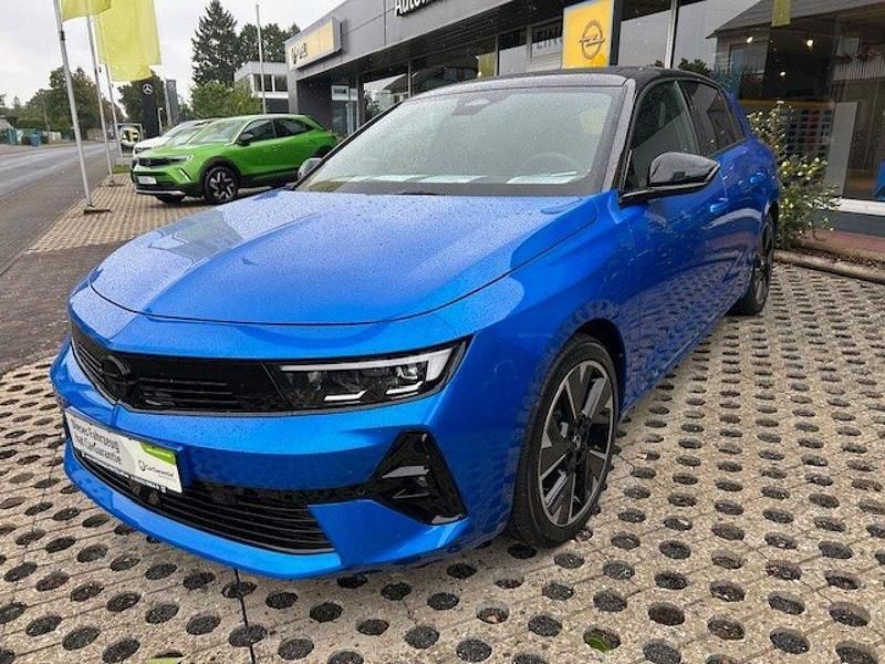 Ardenblau Gebraucht 2023 Opel Astra Limousine | 29.990 € (Etwas zu teuer) - Bild 1/4