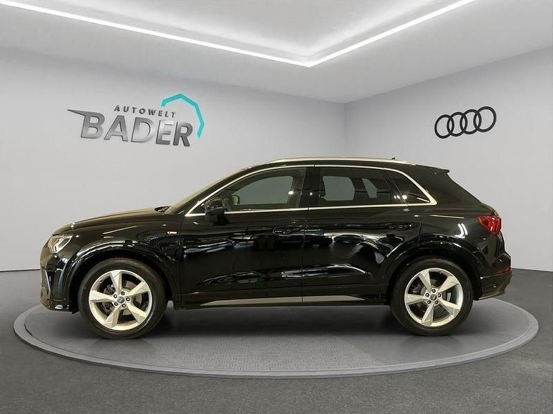 Gebraucht Audi Q3 Ambiente 150 PS (110 kW) 2018 Mythosschwarz metallic SUV