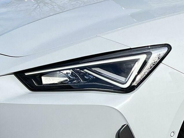 Gebraucht Cupra Leon 150 PS (110 kW) 2023 Weiß Limousine