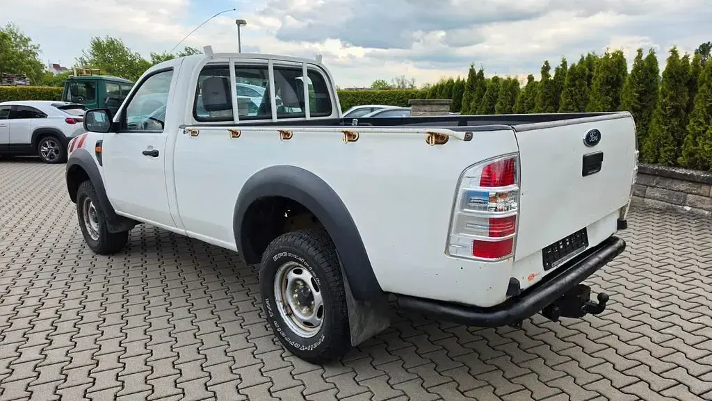 Gebraucht Ford Ranger 143 PS (105 kW) 2011 Weiß Pickup