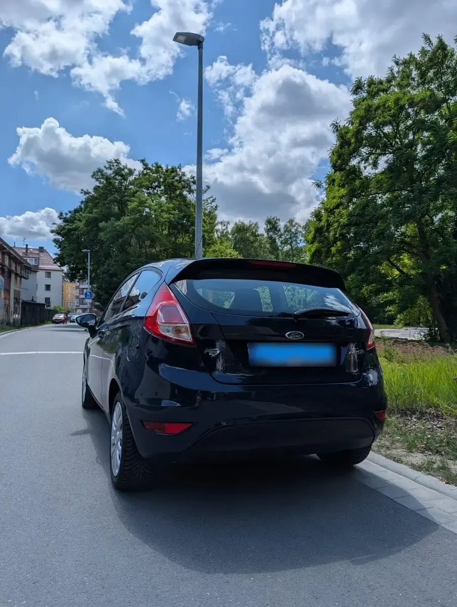 Gebraucht Ford Fiesta 60 PS (44 kW) 2015 Kleinwagen