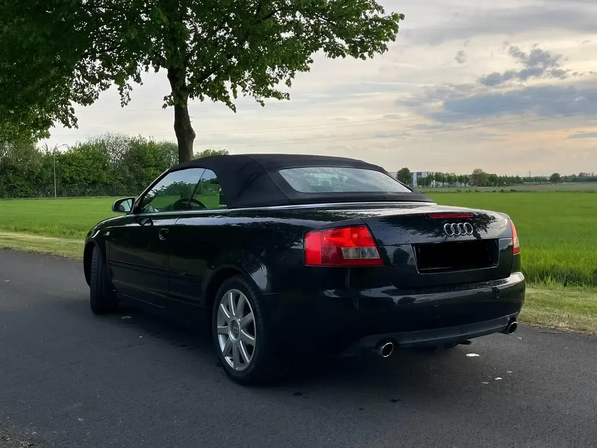 Używany Audi A4 Cabriolet 220 KM (161 kW) 2002 Czarny Kabriolet