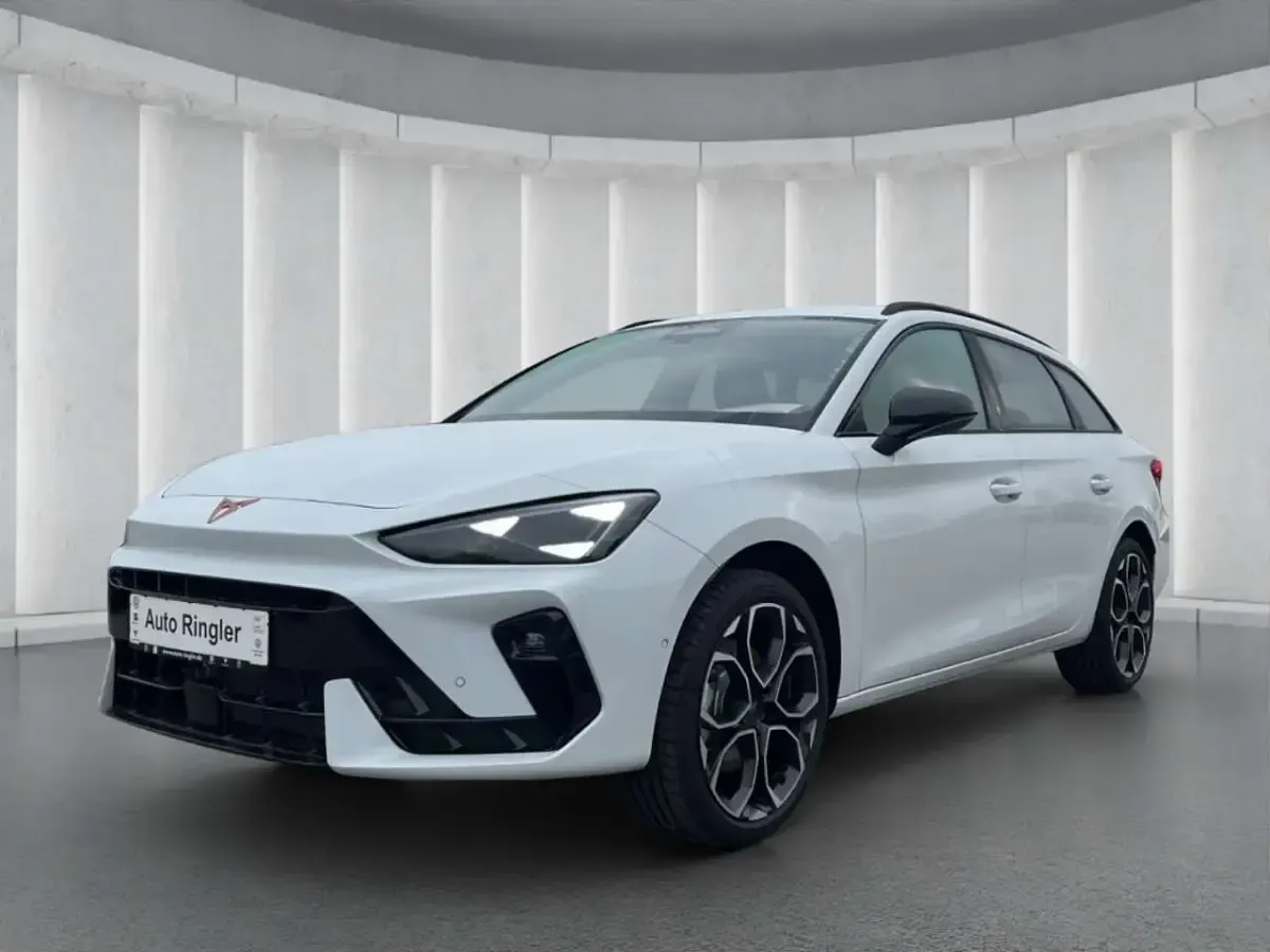 Neu Cupra Leon 150 PS (110 kW) 2026 Weiss Kombi
