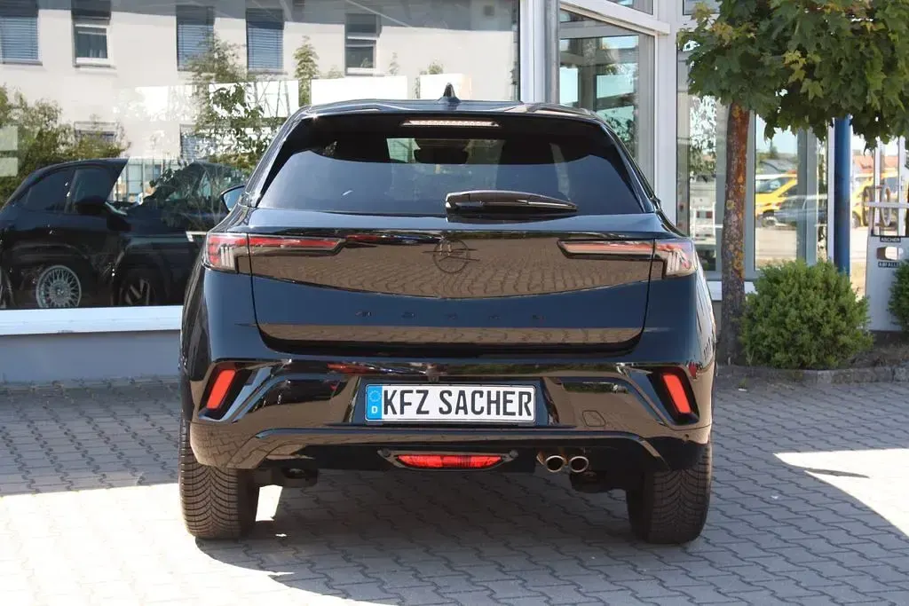Gebraucht Opel Mokka 131 PS (96 kW) 2025 Schwarz SUV