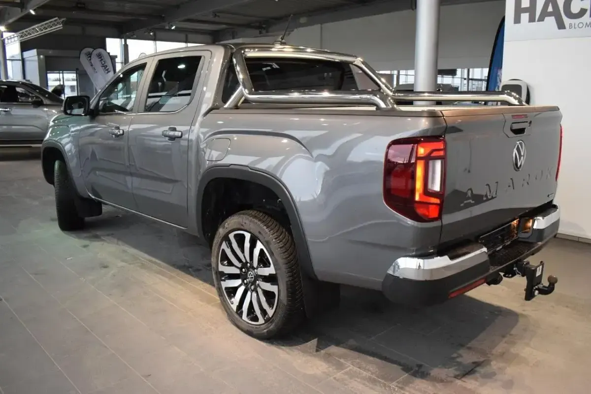 Gebraucht VW Amarok Style 205 PS (150 kW) 2023 Grau Pickup