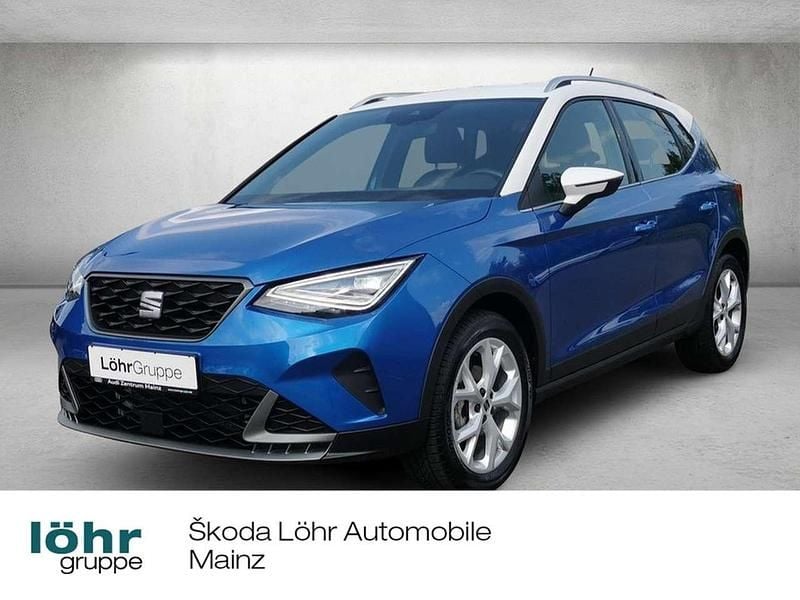 Saphirblau Gebraucht 2024 Seat Arona FR SUV | 22.680 € (Guter Preis) - Bild 1/4