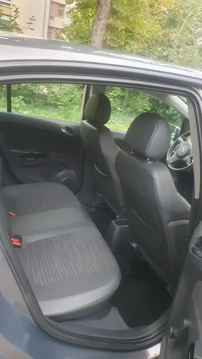 Usata Opel Corsa 87 CV (63 kW) 2013 Grigio Utilitaria