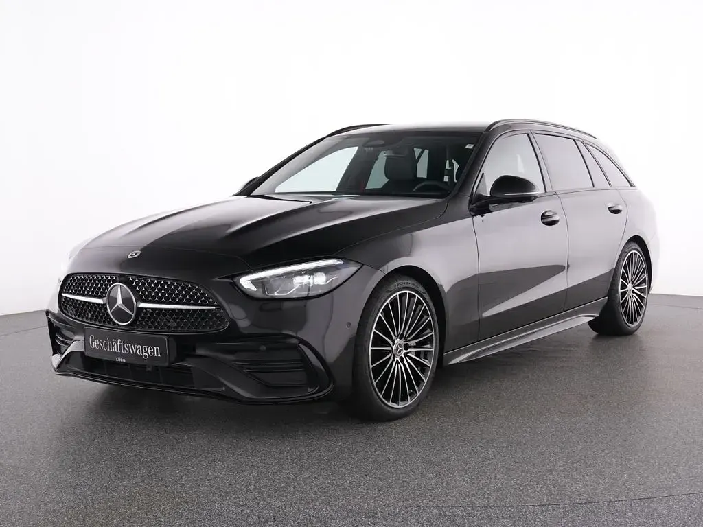 Gebraucht Mercedes C180 AMG 170 PS (125 kW) 2025 Schwarz Limousine