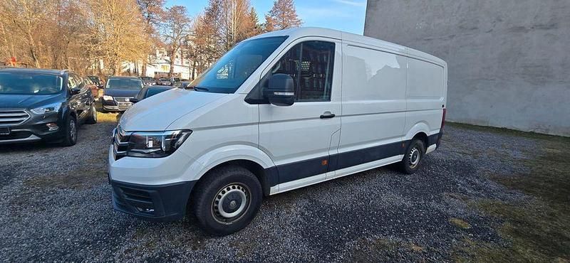 Gebraucht VW Crafter Trendline 140 PS (102 kW) 2021 Weiß Van