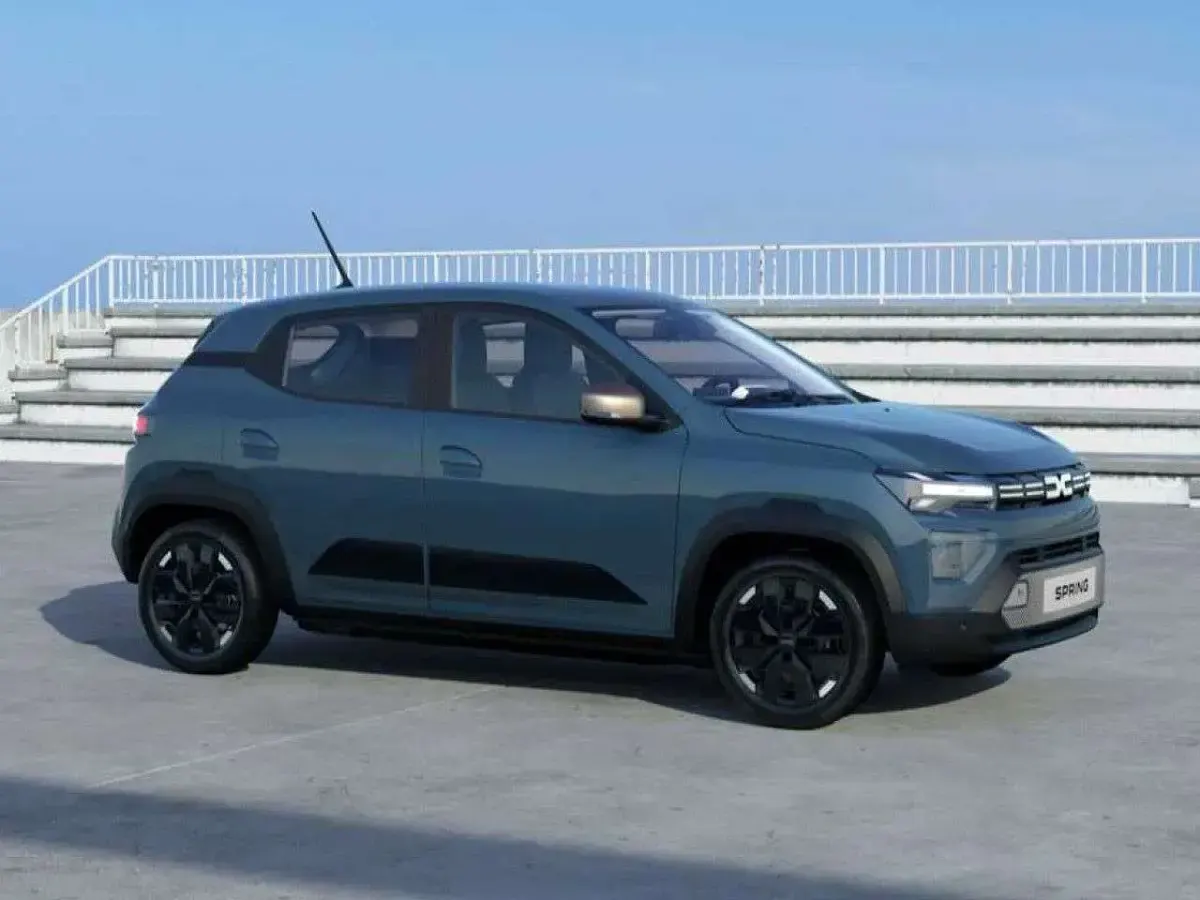 Neu Dacia Spring Extreme 75 kW (102 PS) 2026 Schieferblau (blau) Kleinwagen