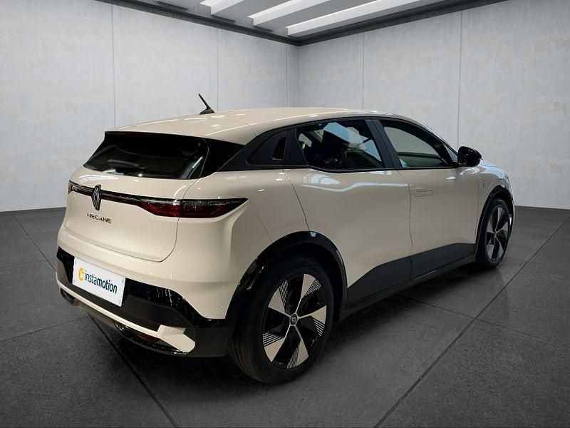 Gebraucht Renault Megane E-Tech 160 kW (218 PS) 2022 Weiß Limousine