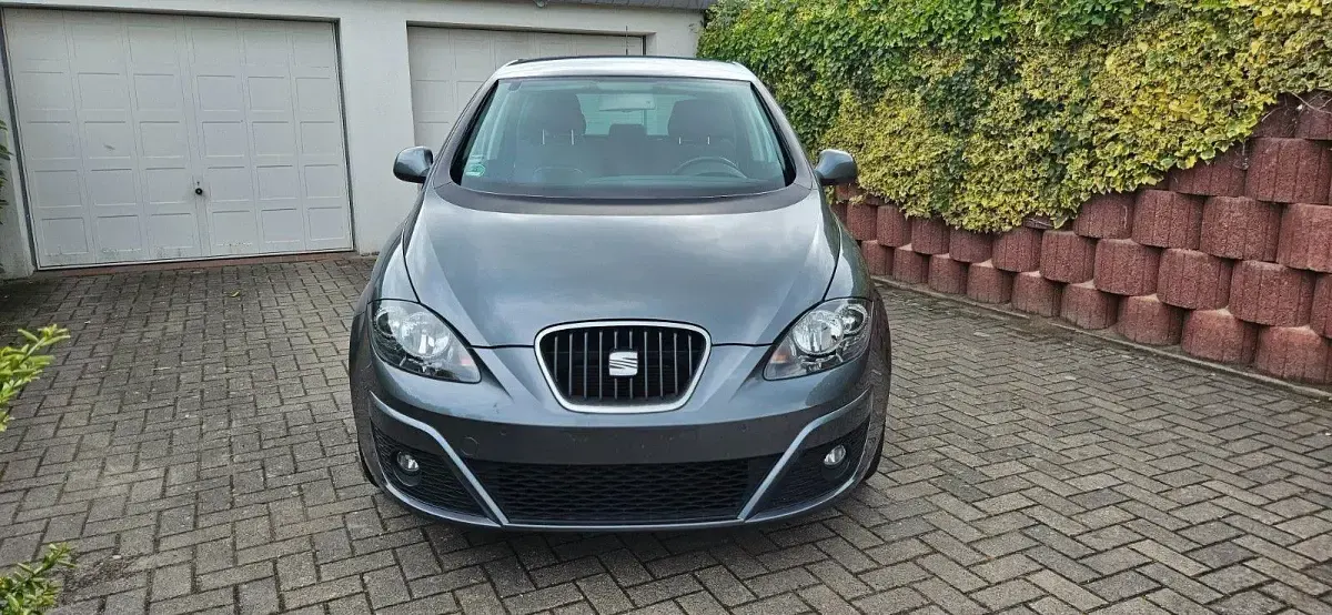 Gebraucht Seat Altea 105 PS (77 kW) 2014 Grau Van / Kleinbus