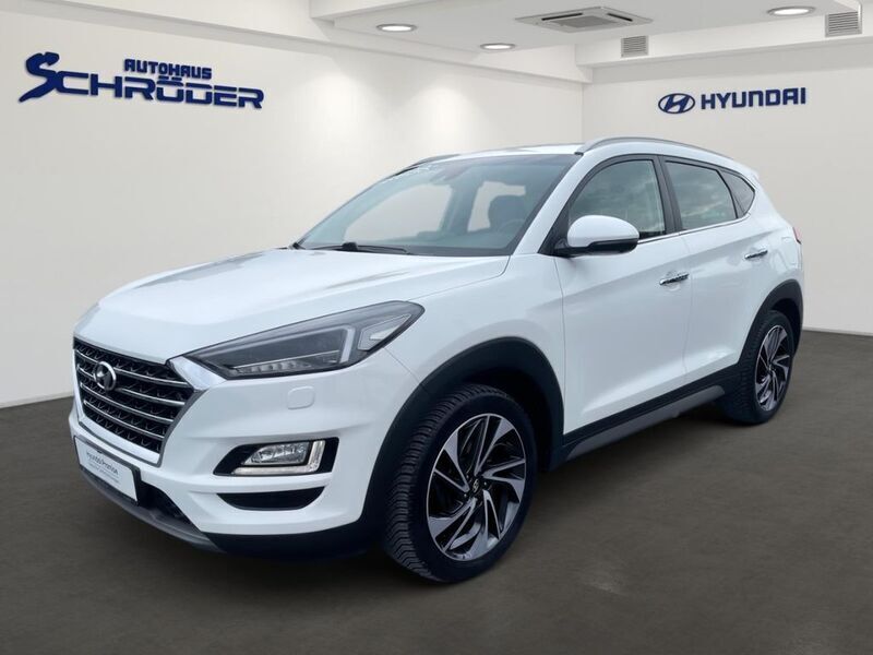 Weiss Gebraucht 2019 Hyundai Tucson Premium SUV | 19.999 € (Fairer Preis) - Bild 1/4