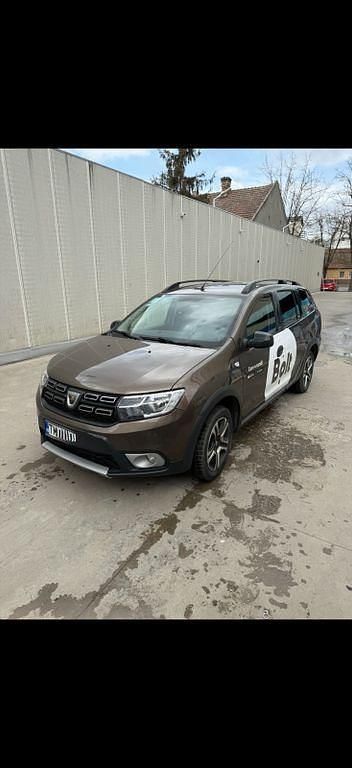 Gebraucht Dacia Logan MCV Stepway 90 PS (66 kW) 2018 Braun Limousine