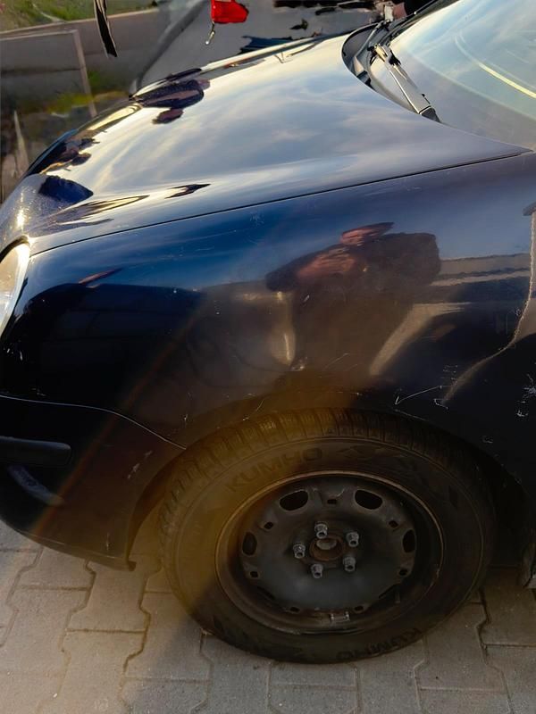 Gebraucht VW Polo 64 PS (47 kW) 2004 Blau Kleinwagen