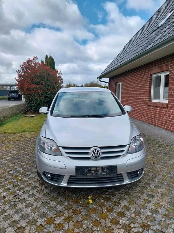 Gebraucht VW Golf IV 75 PS (55 kW) 2005 Silber Kleinwagen