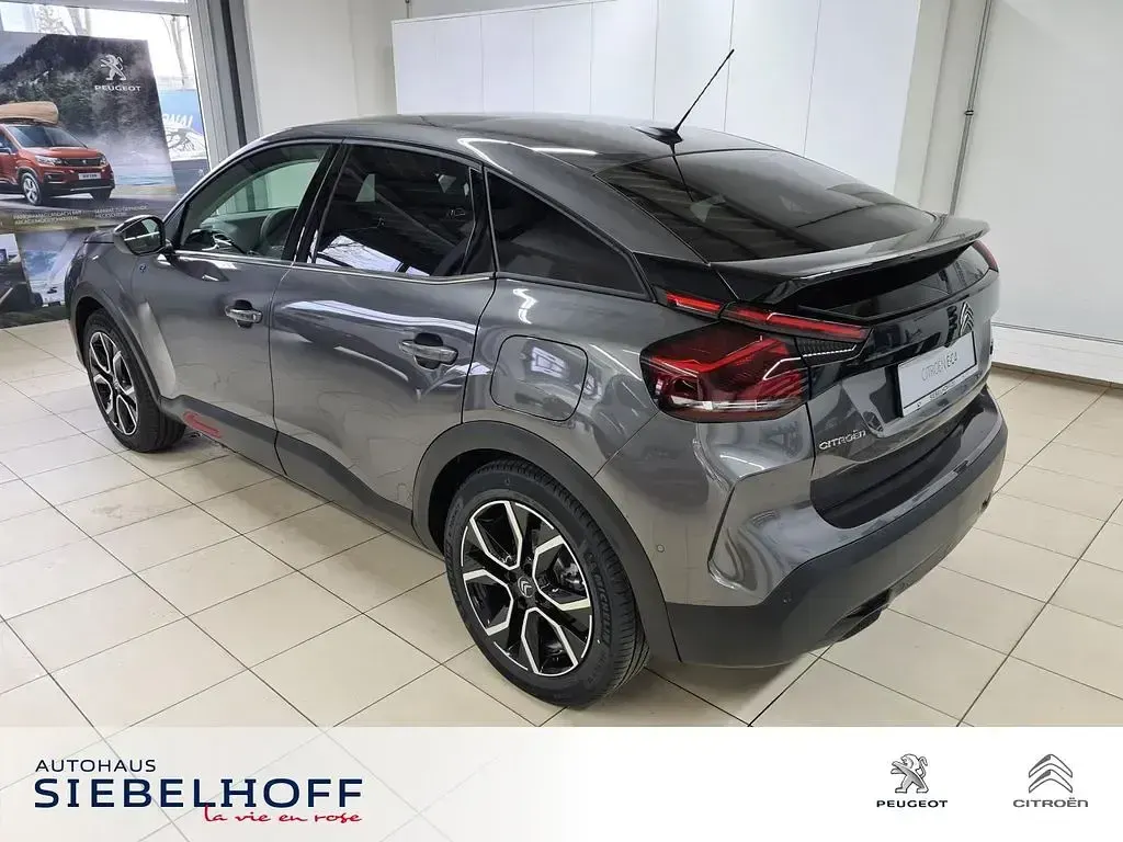 Gebraucht Citroën e-C4 Shine 100 kW (136 PS) 2022 Grau Limousine