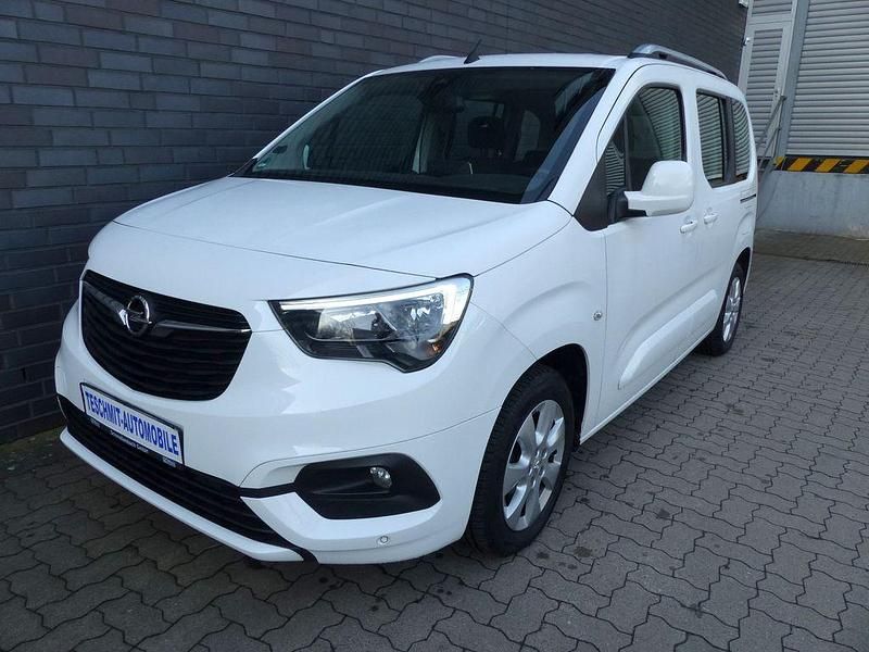 Gebraucht Opel Combo Life Edition 102 PS (75 kW) 2018 Weiß Van / Kleinbus