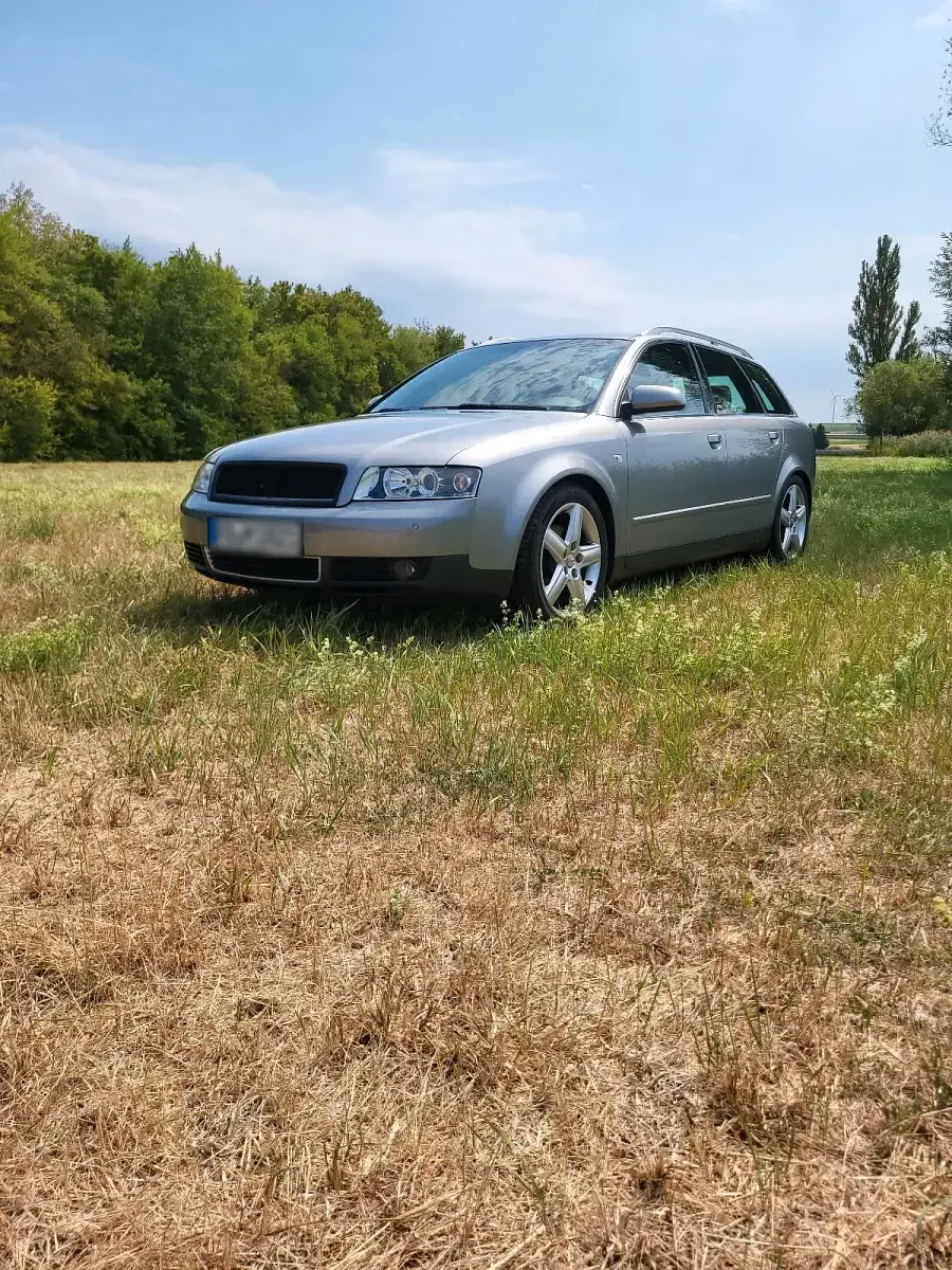 Gebraucht Audi A4 131 PS (96 kW) 2001 Grau Kombi