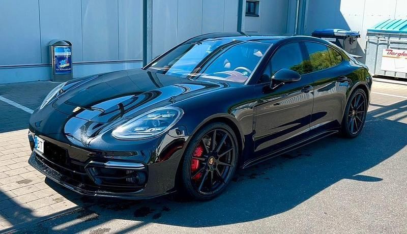 Schwarz Gebraucht 2022 Porsche Panamera 4S Limousine | 105.000 € - Bild 1/4