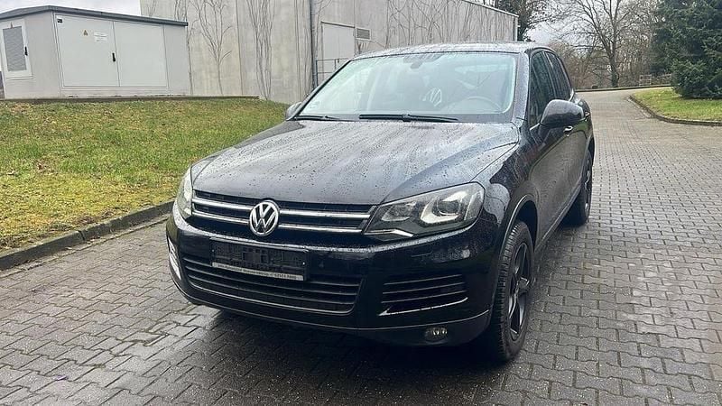 Schwarz Gebraucht 2012 VW Touareg SUV | 8.490 € (Superpreis) - Bild 1/4