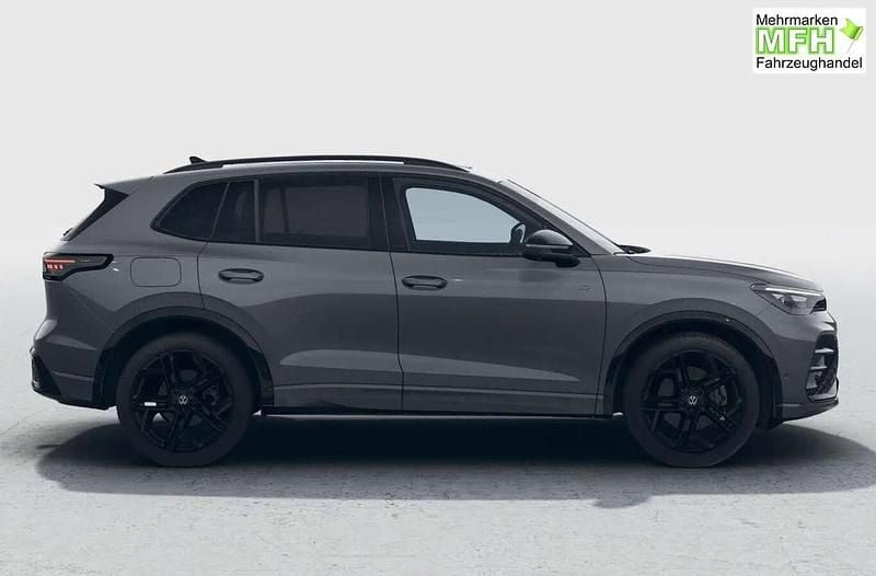 Neu VW Tiguan R-line 193 PS (141 kW) 2026 Delfingrau metallic SUV