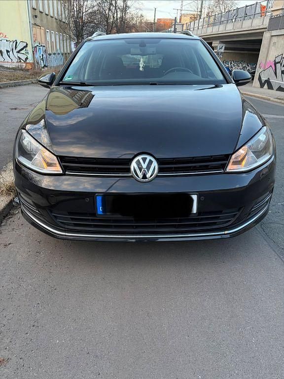 Gebraucht VW Golf VII LOUNGE 150 PS (110 kW) 2015 Schwarz Kombi