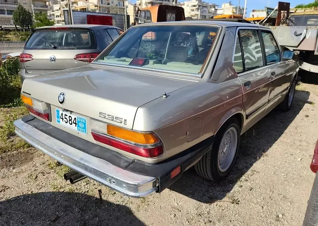 Gebraucht BMW 535 252 PS (185 kW) 1986 Silber Limousine