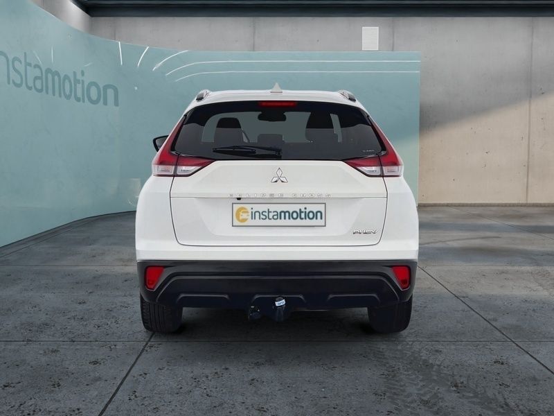 Gebraucht Mitsubishi Eclipse Cross Basis 188 PS (138 kW) 2021 Weiß SUV