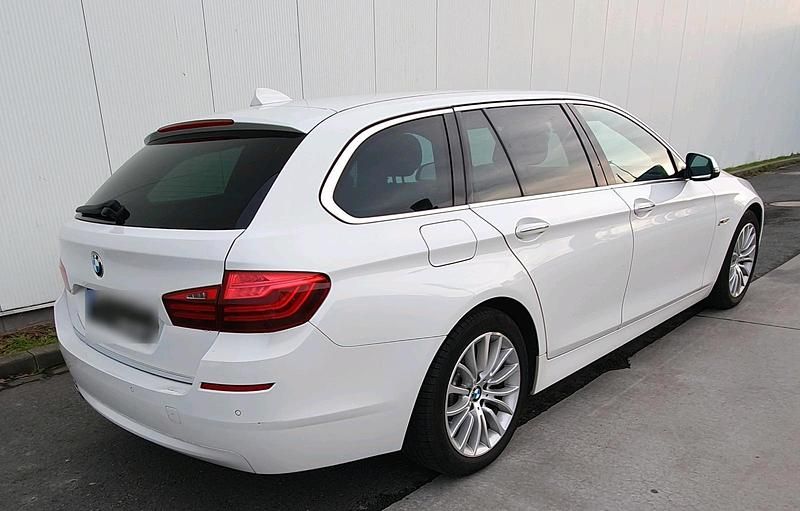 Gebraucht BMW 520 Luxury Line 150 PS (110 kW) 2014 Weiß Kombi